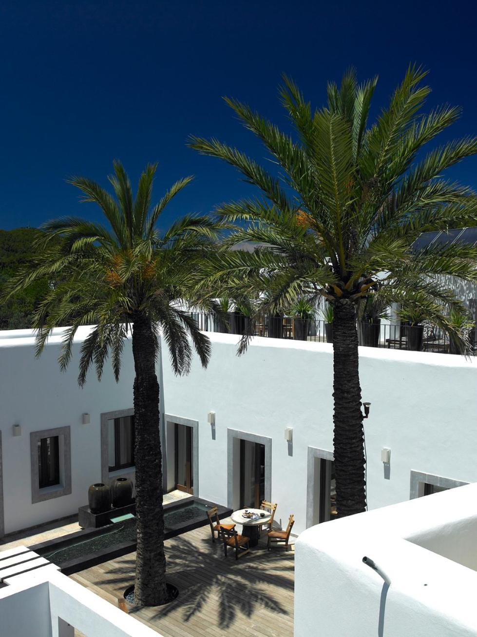 The Giri Residence Sant Joan De Labritja Bagian luar foto