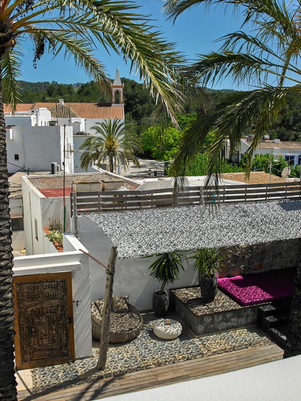 The Giri Residence Sant Joan De Labritja Bagian luar foto